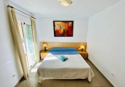 Apartamento Precioso Con Parking En La Playa De Burriana Nerja